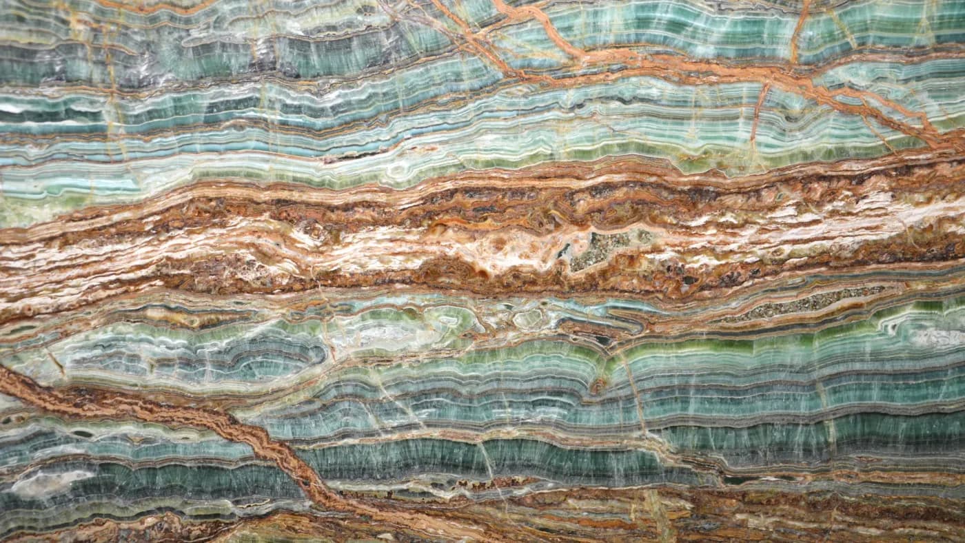 Esmeralda Onyx — Onyx